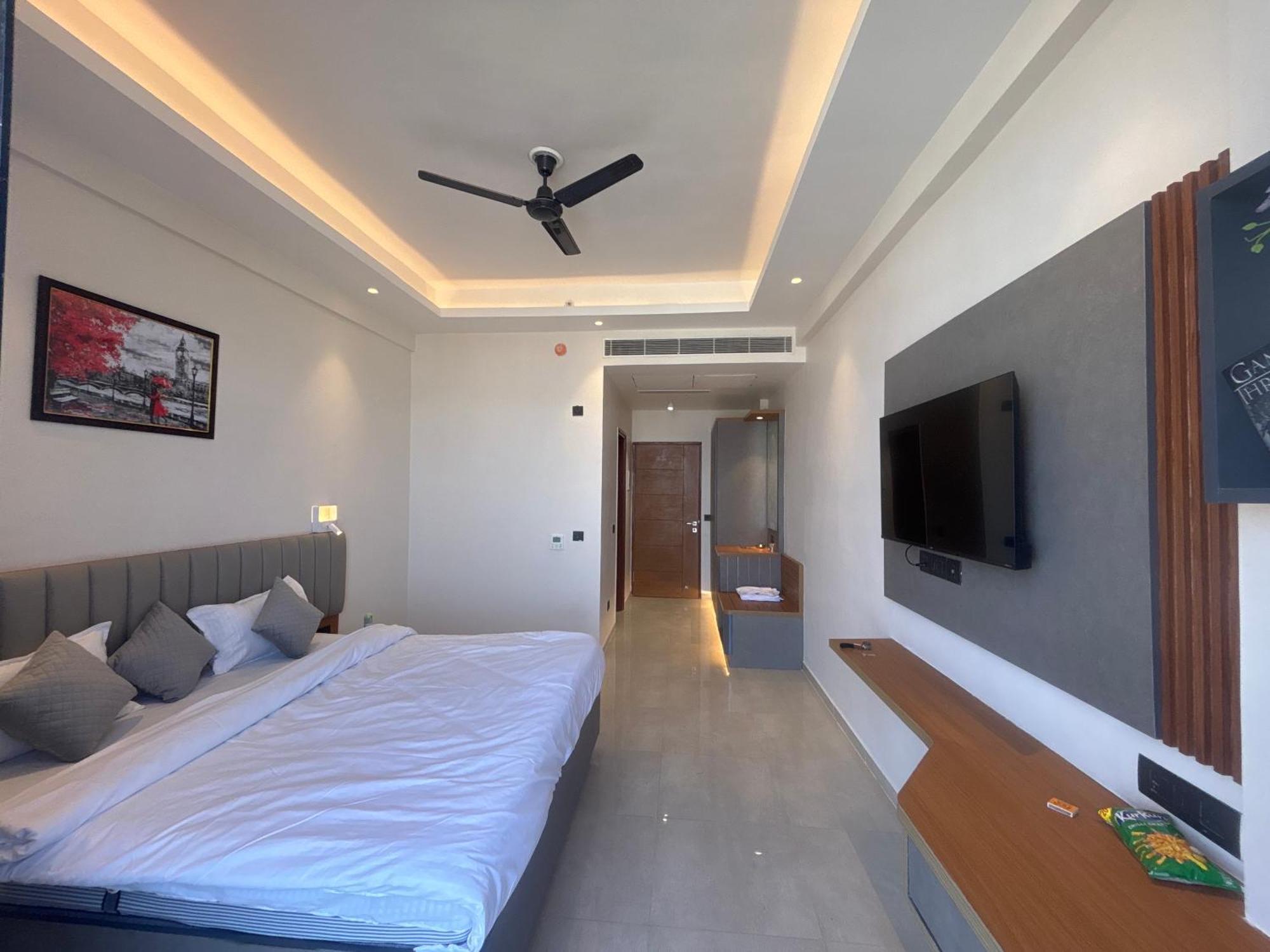 Comfort Hotel Lucknow